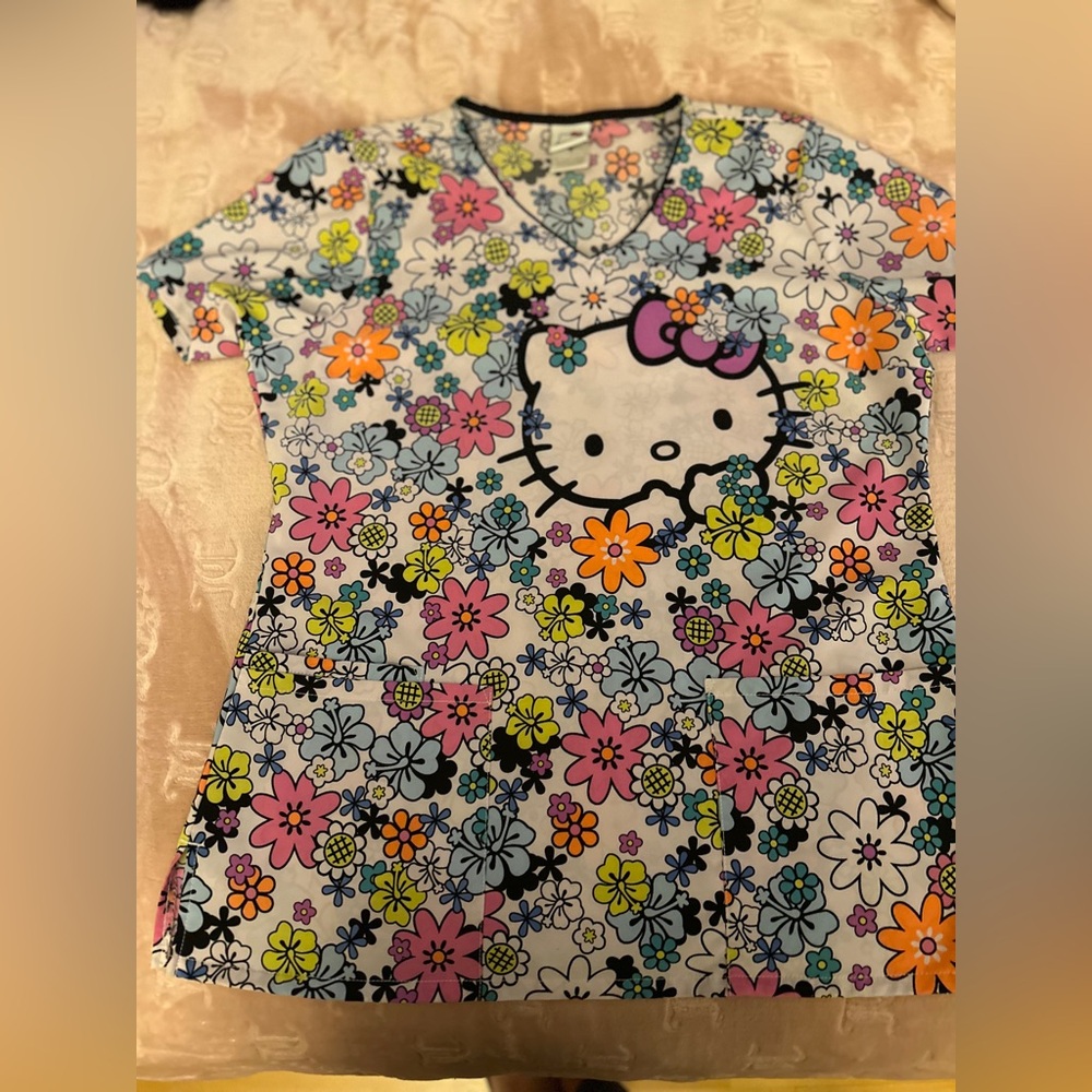 Hello Kitty scrub top